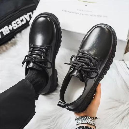 New Winter Men's Shoes Casual Fashionable Low Top Round Toe Wearable Thick Sole Leather Shoes Men's Footwear